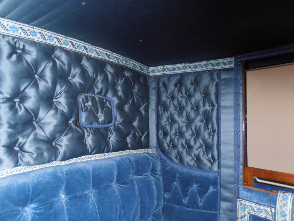  -                 AUTOSELLERIA  